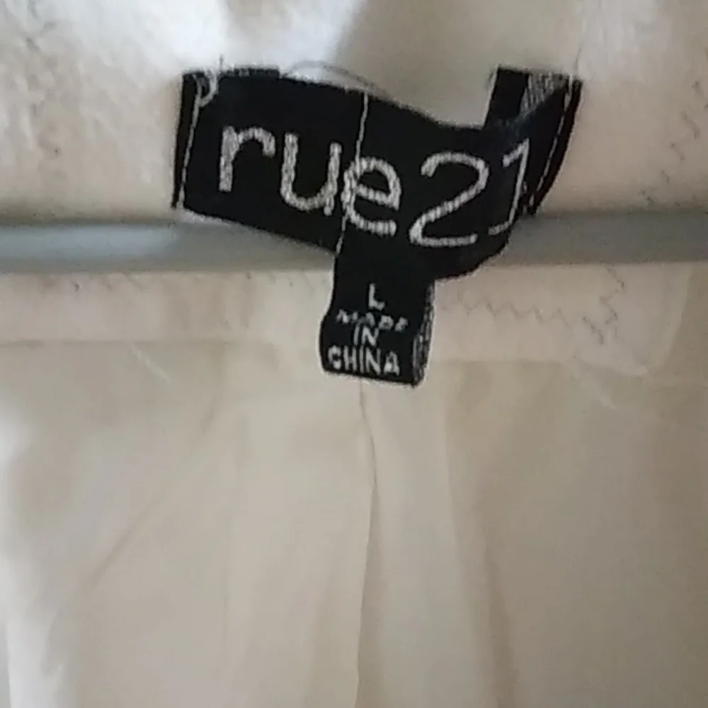 Coat - Picture 4 of 5